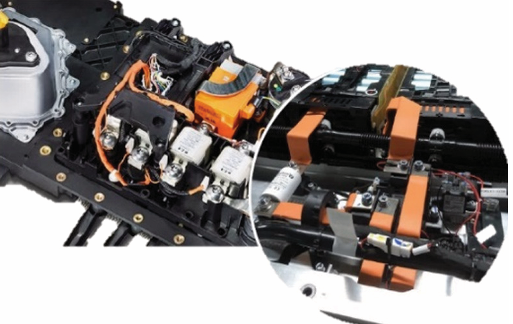 BUSBARS 実装写真